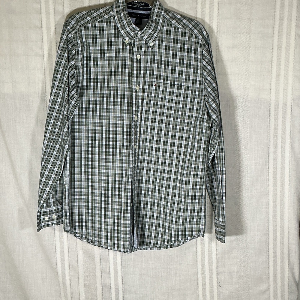 Tommy Hilfiger Green Plaid Button-Down Shirt